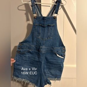 Ava+Viv Distressed hem Shortalls